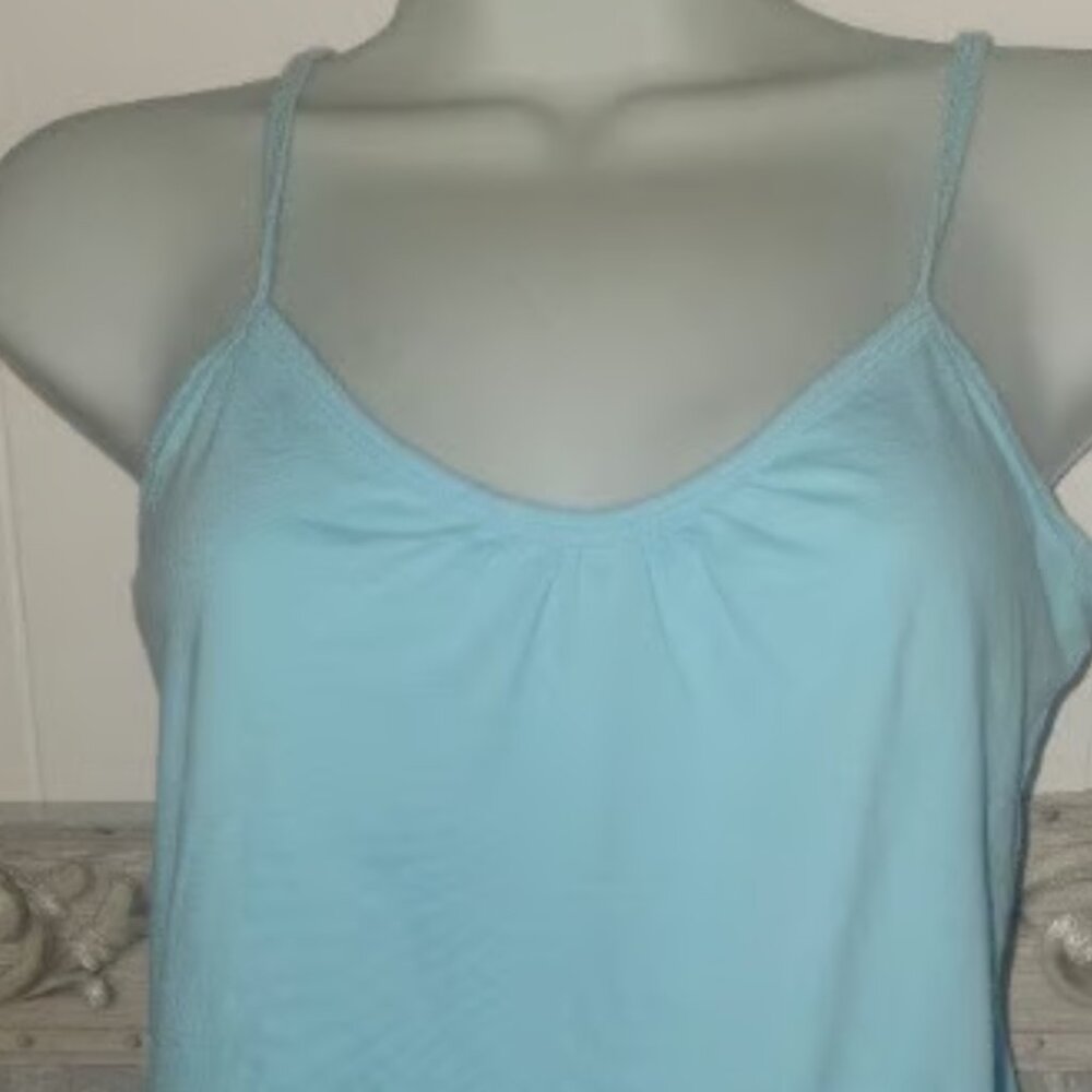 Old navy and American Eagle *** Summer tops (You get 2 Tops) in size small